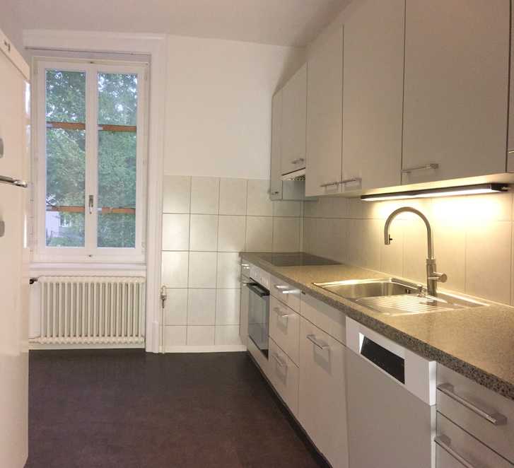 Moderne Altbauwohnung in Matten b. Interlaken - CHF 1980 3800 Matten b. Interlaken 