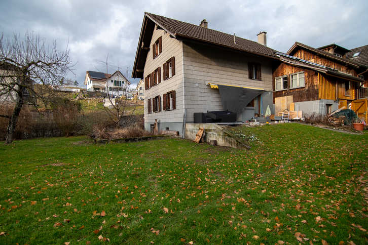 Charmantes 7.5 Zimmer Haus in Schellenberg mieten