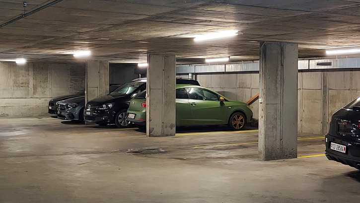 Tiefgaragenplatz in Wilen bei Wollerau zu vermieten