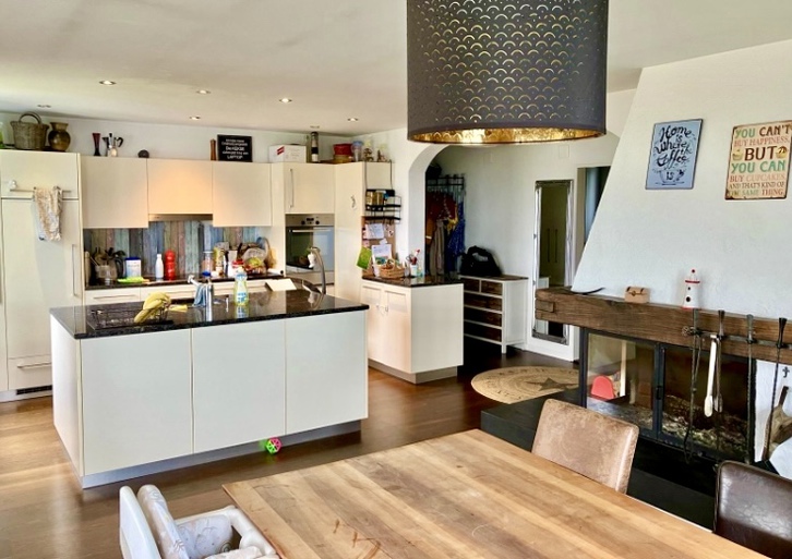 4.5 Zimmer Hochparterre Wohnung in Samstagern 3