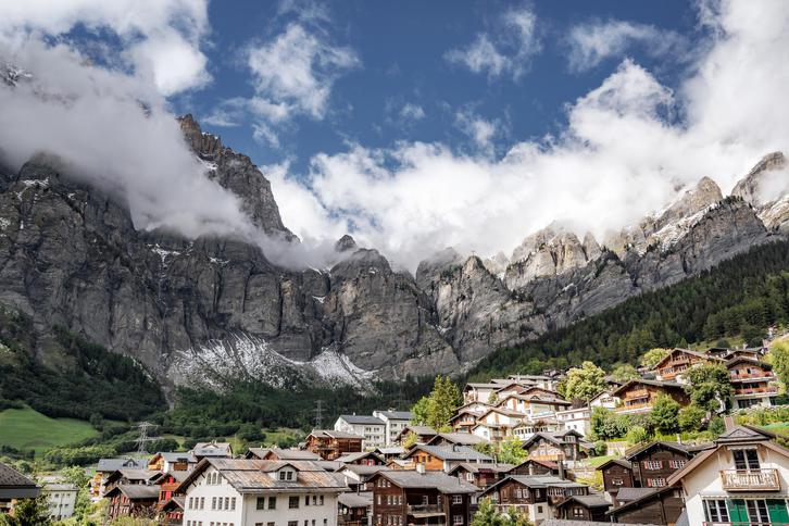 Exklusive 4.5-Zimmerwohnung mit Panoramablick in Leukerbad