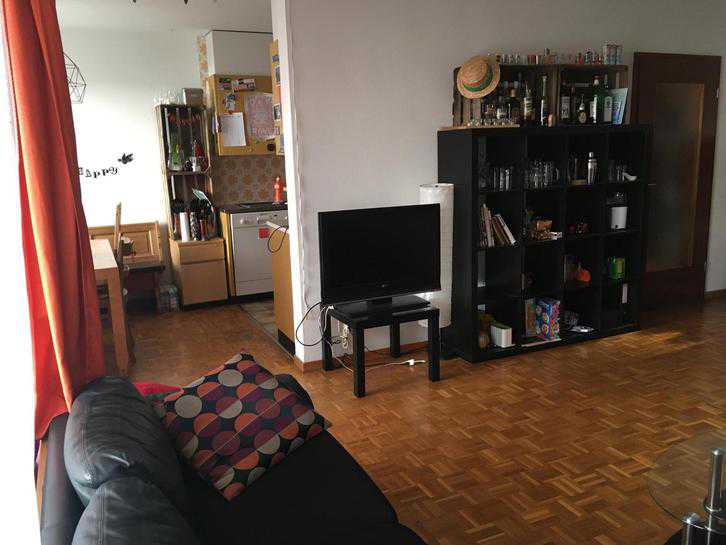 Moderne 5.5 Zimmer WG-Wohnung in Fribourg