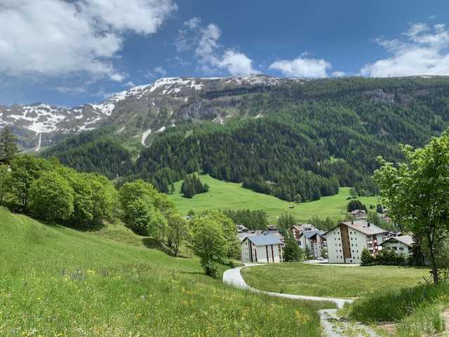 Luxurises 5-Zimmer-Chalet in Leukerbad mit Aussicht  