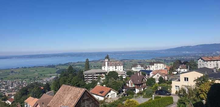 Traumhaftes Einfamilienhaus mit Bodenseeblick